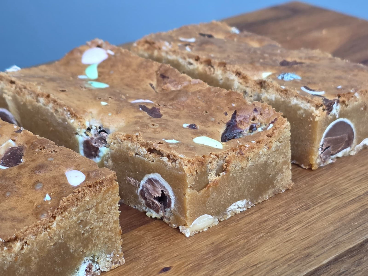 Easter Dulce De Leche Easter Egg Blondies - 2 pack
