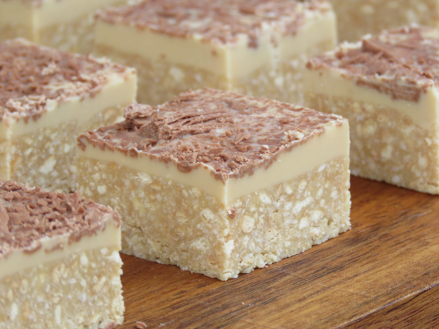 Limited Edition Milky Bar Gold Slice