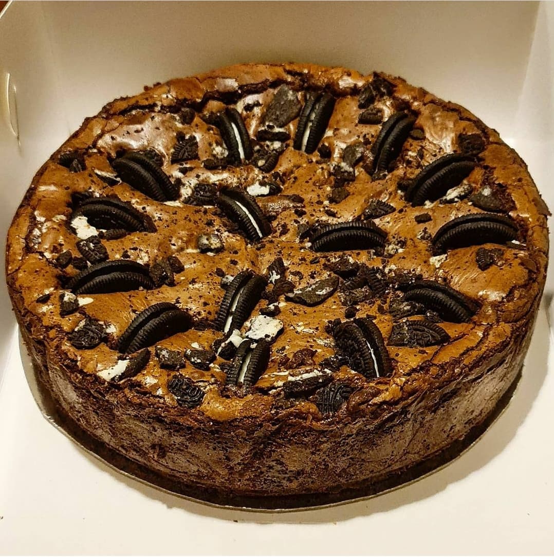 Customised Cake Sized Brownie or Slice