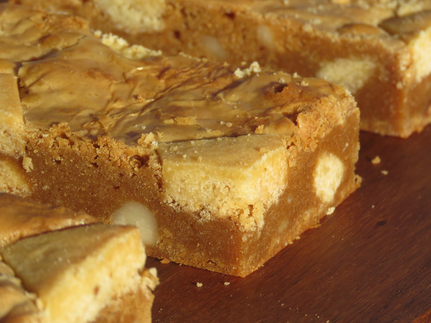 Messina Bitcrumb Toasted Macadamia Shortbread Caramelised White Chocolate Blondies