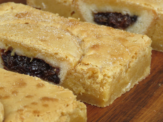 Limited Edition Fruit Mince Pie Cinnamon Blondies