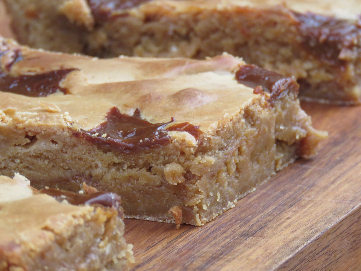 Whittaker's White Chocolate Dulce De Leche Blondies