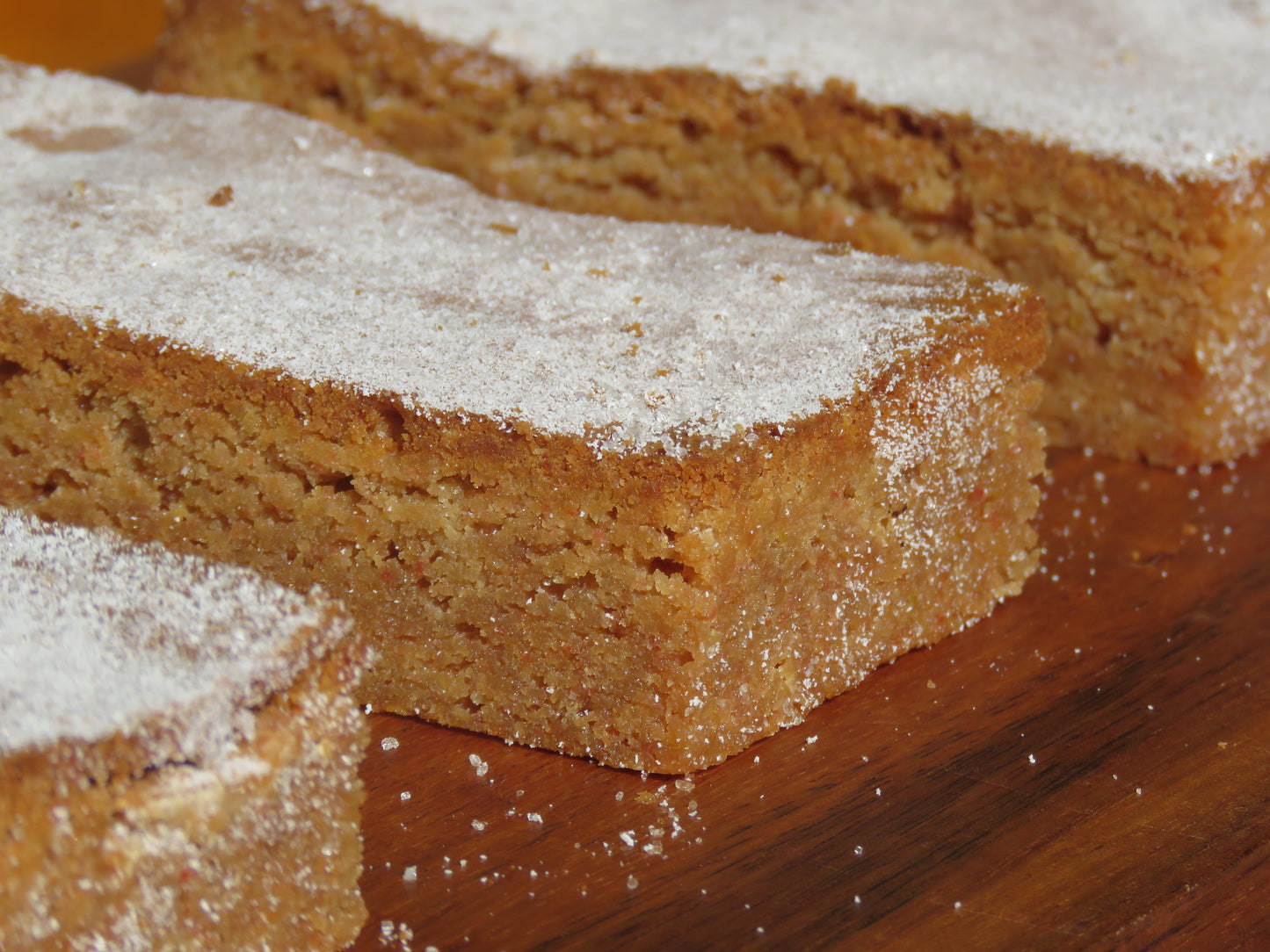 Thai Milk Tea Blondies